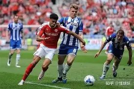 足球场上的,双雄诱惑,弗兰克一天,乐鱼体育,LeYu,Sports,乐鱼体育官网,乐鱼体育官网,乐鱼体育下载,乐鱼体育APP